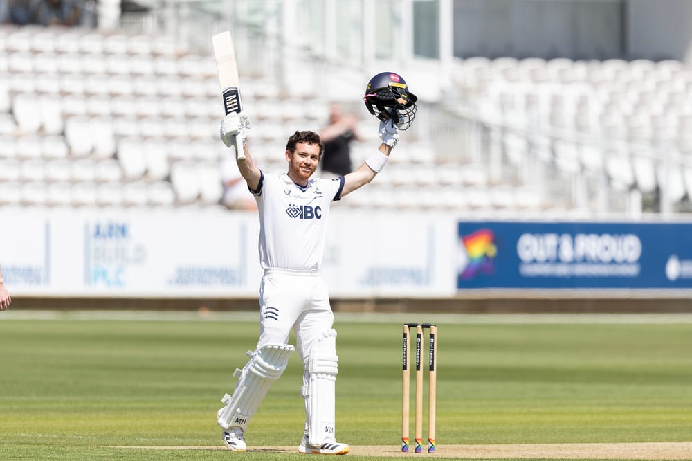 Higgins marks first hundred in 20 months