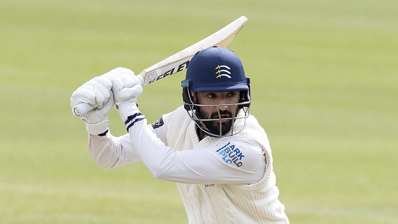 Gohar's record stand with Max Holden kept Middlesex in the hunt against Kent